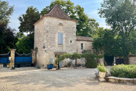 Property Image 3