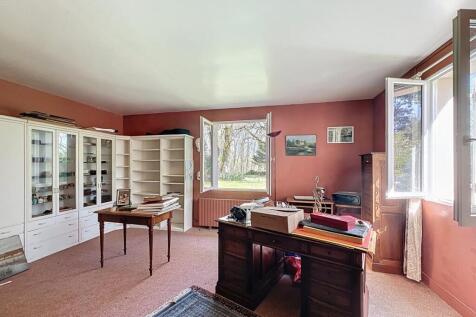 Property Image 11