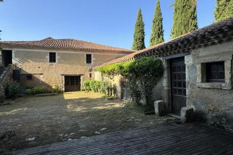 Property Image 4