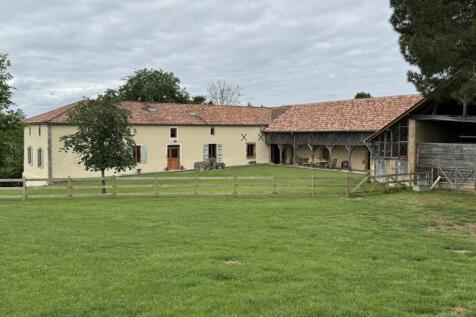 Property Image 4