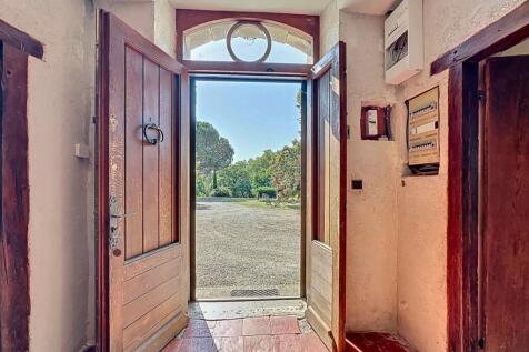 Property Image 11