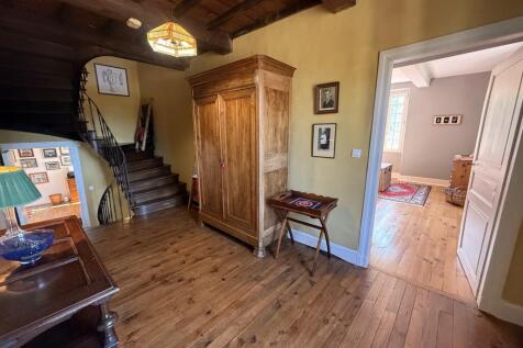 Property Image 25