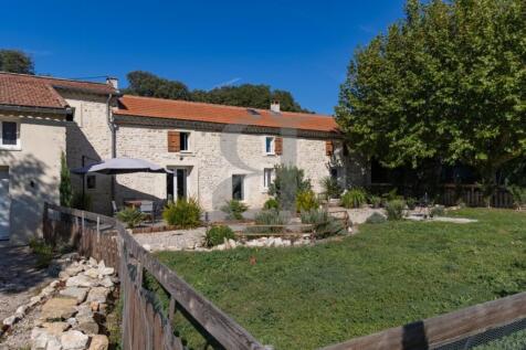 Property Image 4