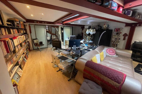 Property Image 26