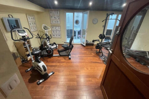 Property Image 32