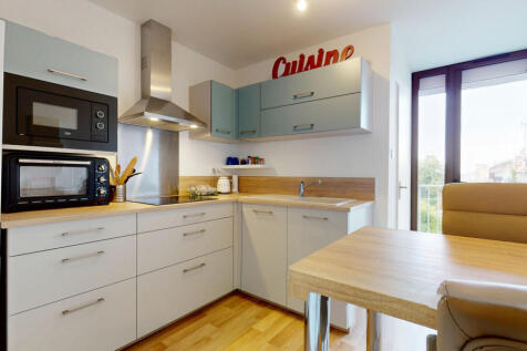 Property Image 4