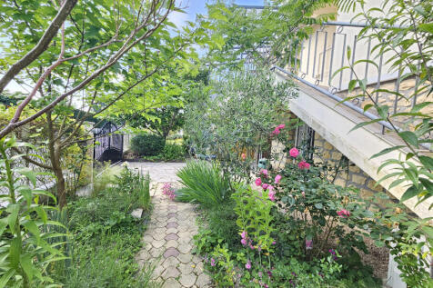 Property Image 24