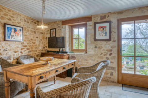 Property Image 12