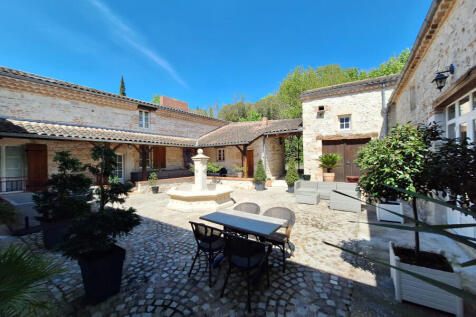 Property Image 28