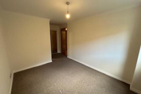 Bedroom continued