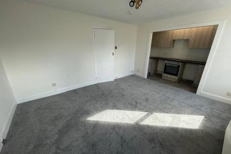 lounge continued