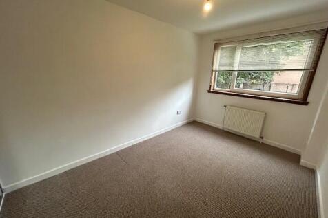 Bedroom continued