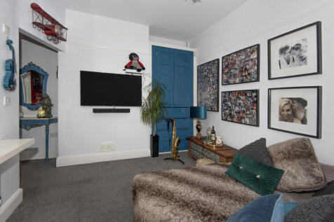 Picture 7