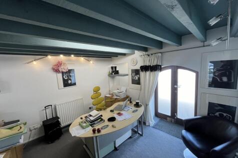 Photo 31