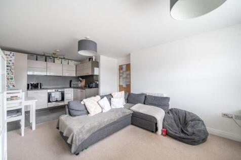 Open Plan Living and Kitchen Area