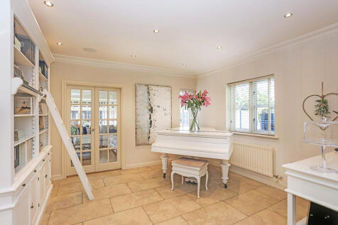Property Image 12