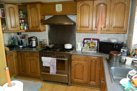 fitted kitchen