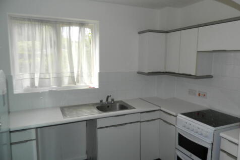 fitted kitchen