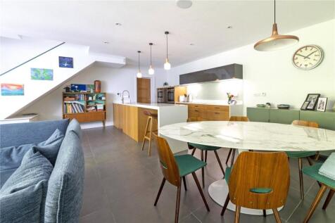 Kitchen-Reception
