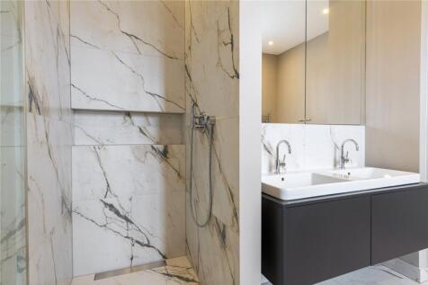 Principal Ensuite