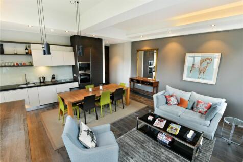 Kitchen/Reception