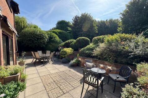 Property Image 9