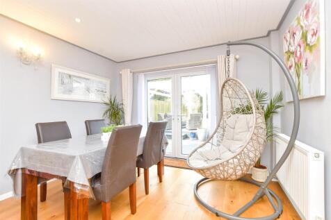 Lounge/Diner
