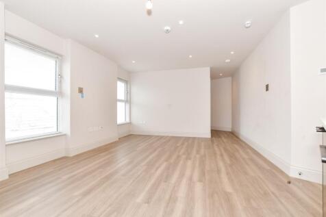 Lounge/Kitchen