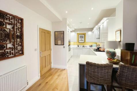 Breakfast Bar