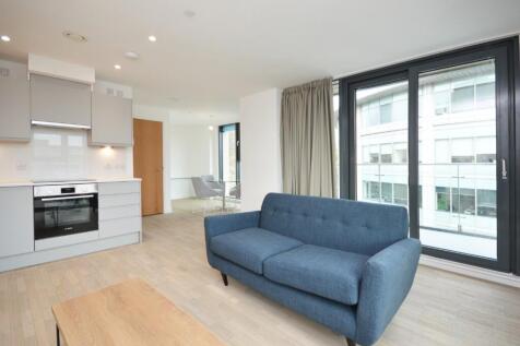 Kitchen/ Living Room