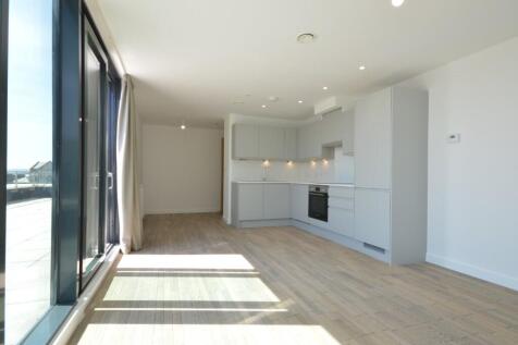 Kitchen/ Living Room