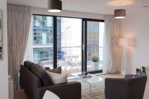 Kitchen/ Living Room