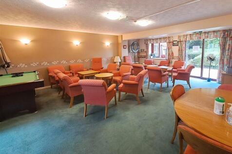 Communal Lounge