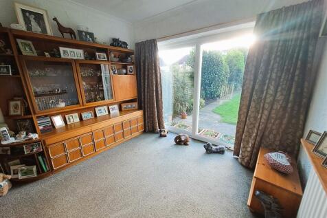 Extended Lounge