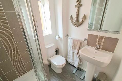 En Suite Shower Room