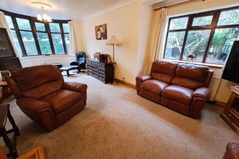Through Lounge