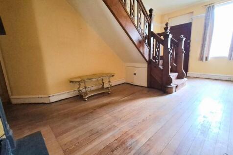 Large Entrance Hall