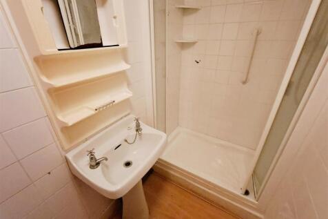En Suite Shower Room