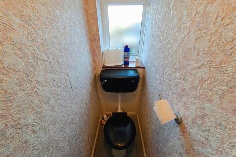 Separate WC