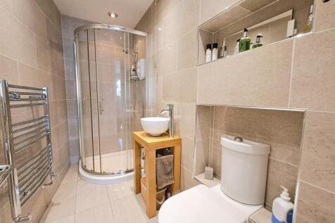 En Suite Shower Room