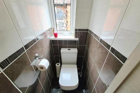 Separate WC