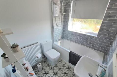 First Floor Bathroom