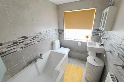 Re Fitted Bathroom