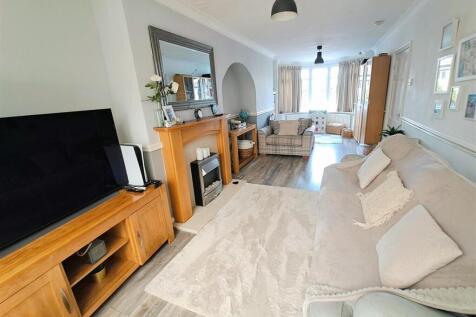 Through Lounge