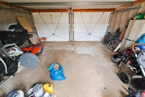 Rear Double Garage