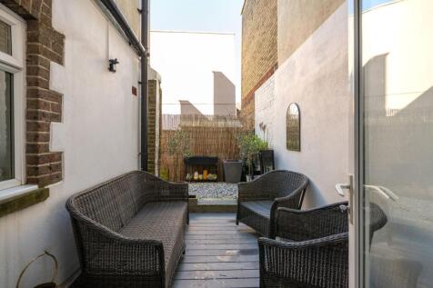 Property Image 11