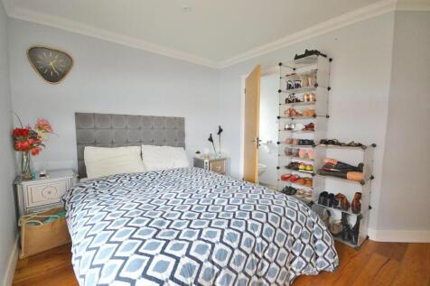 Ground floor bedroom