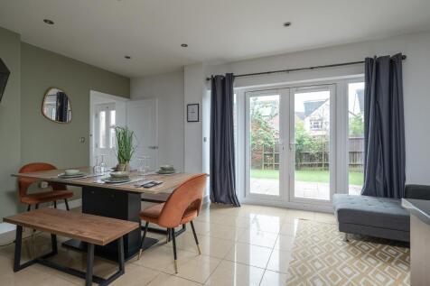 Kitchen Dining Family Room