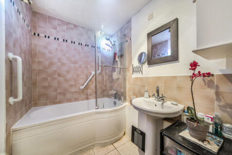 1355898-9-68cbd02...