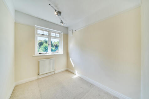 1355889-2-68cd9e5...